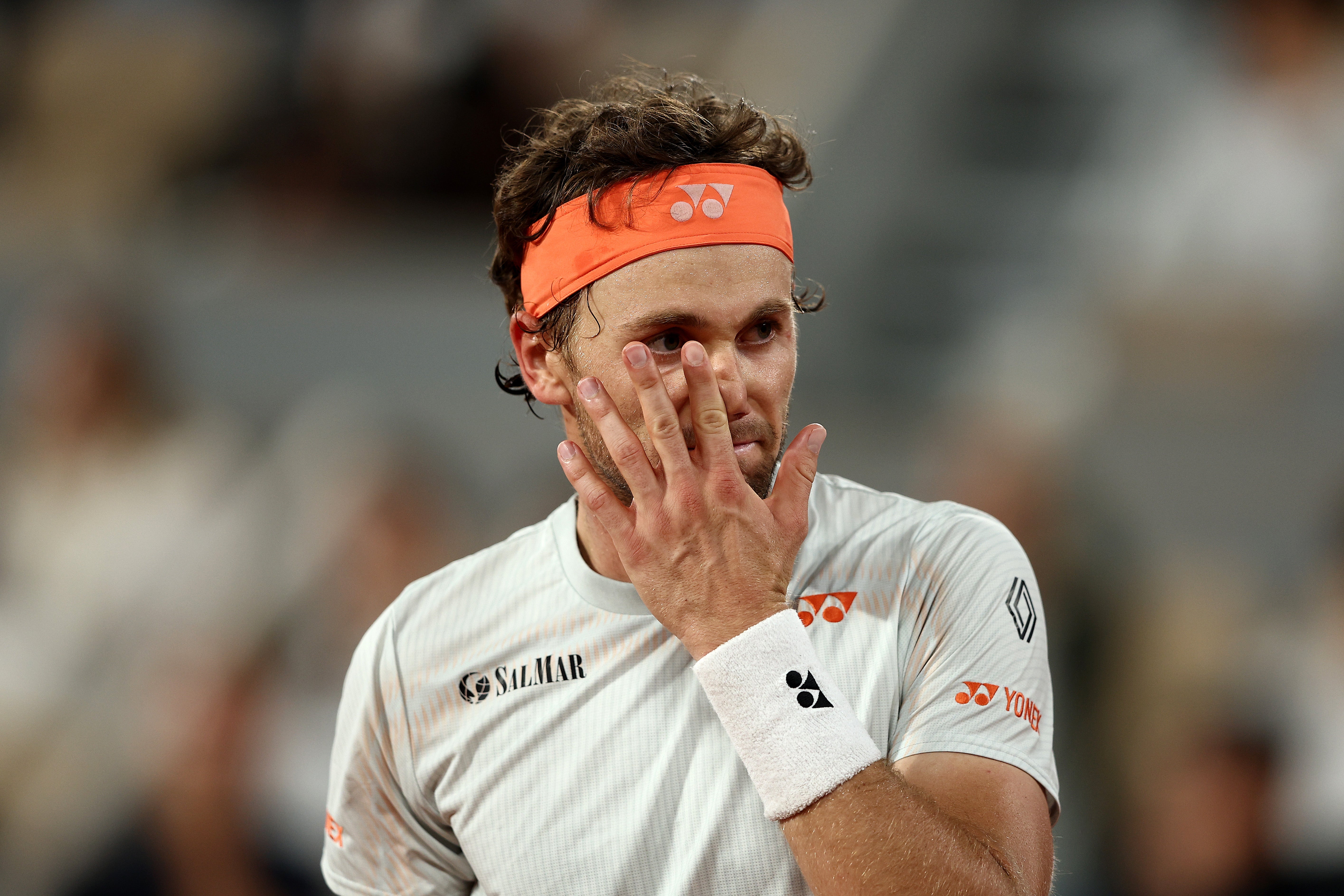 Casper Ruud reacts against Joao Fonseca