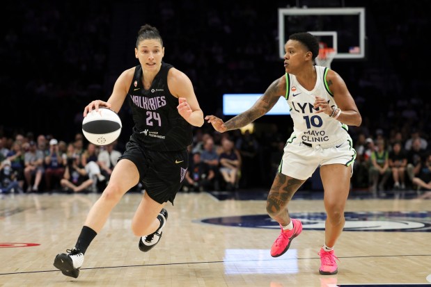 MINNEAPOLIS, MINNESOTA - JUNE 04: Cecilia Zandalasini #24 of the Golden State Valkyries drives up the court against Courtney Williams #10 of the Minnesota Lynx during the second quarter at Target Center on JUNE 04, 2026 in Minneapolis, Minnesota. NOTE TO USER: User expressly acknowledges and agrees that, by downloading and or using this photograph, User is consenting to the terms and conditions of the Getty Images License Agreement. (Photo by Ellen Schmidt/Getty Images)