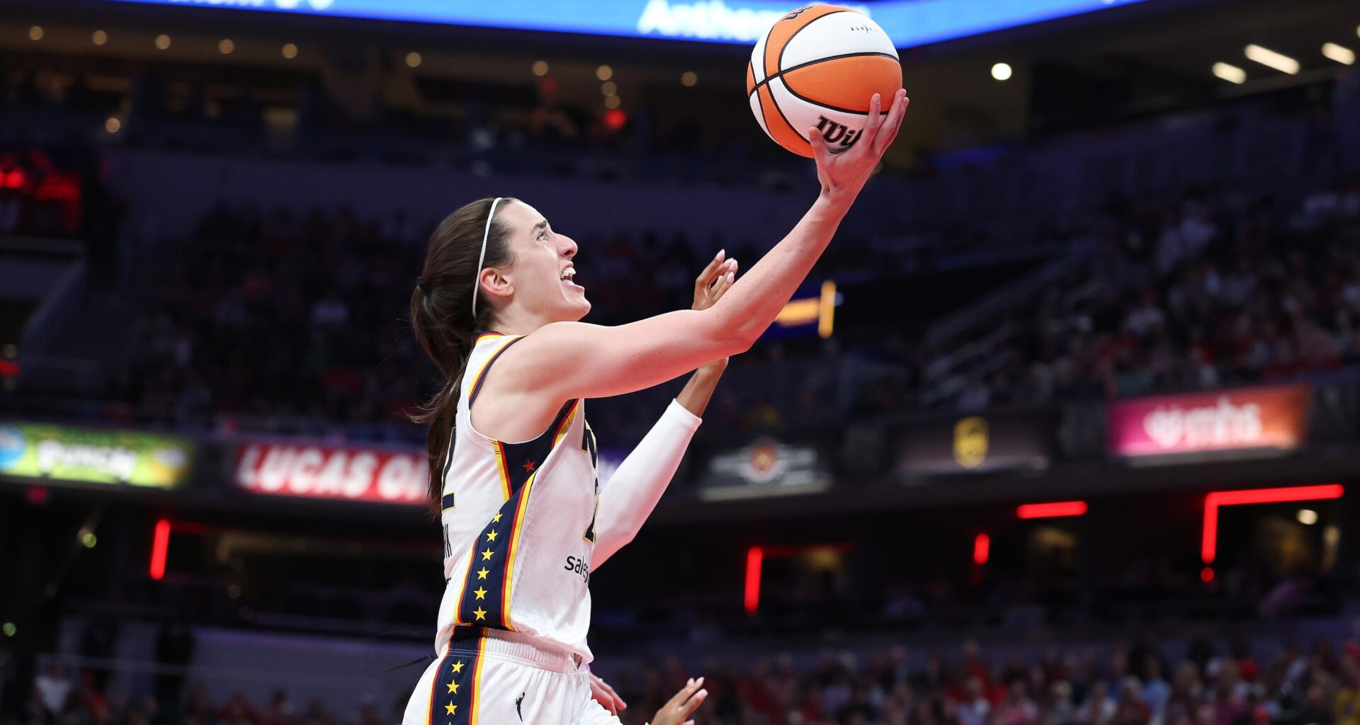 Caitlin Clark Injured, Latest on Fever Star's Status After Exiting vs. Mercury