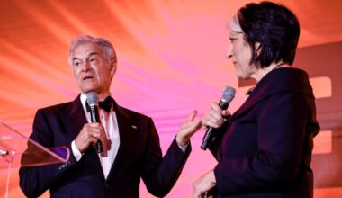 AI’s elite celebrated in Washington as the public sours on data centers and chatbots