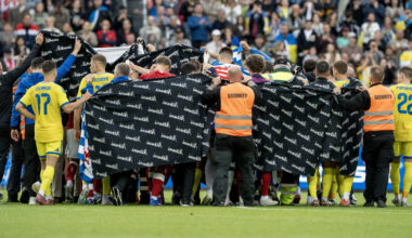 Christian Eriksen ‘conscious’ after another on-field collapse, Denmark national team says