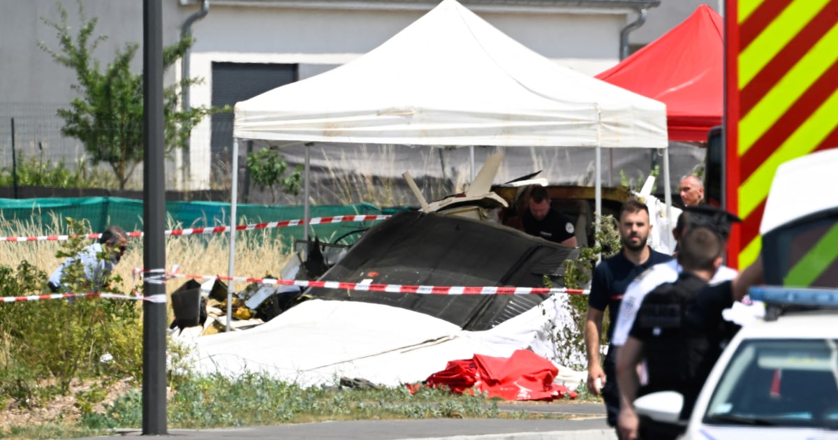 Eleven people killed in parachutist plane crash in France, local officials say