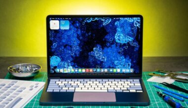 I customized a MacBook Neo with colorful spare parts