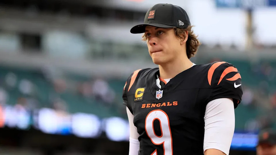 Cincinnati Bengals quarterback Joe Burrow (9) leaves the field after a game against the Arizona Cardinals.Katie Stratman-Imagn Images