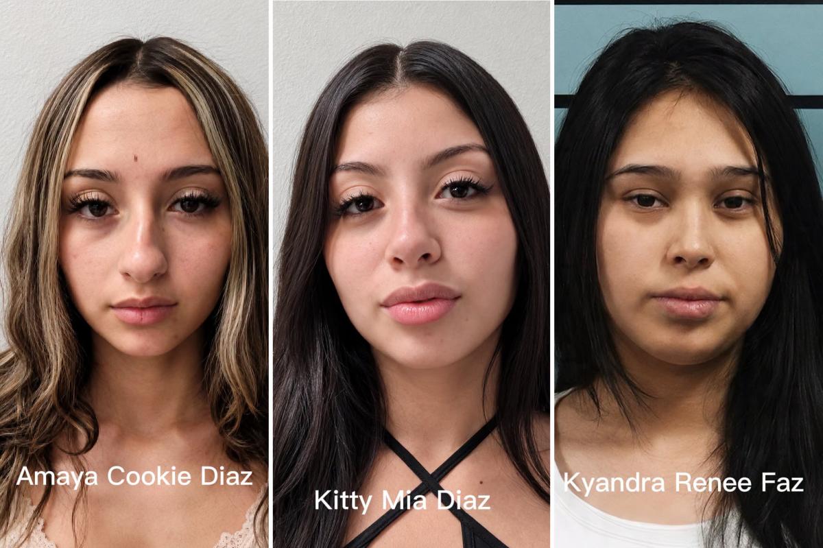 Texas sisters charged with stabbing mom of 5 to death