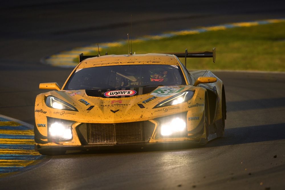 #33 TF Sport Corvette Z06 LMGT3.R: Ben Keating, Jonny Edgar, Nicky Catsburg