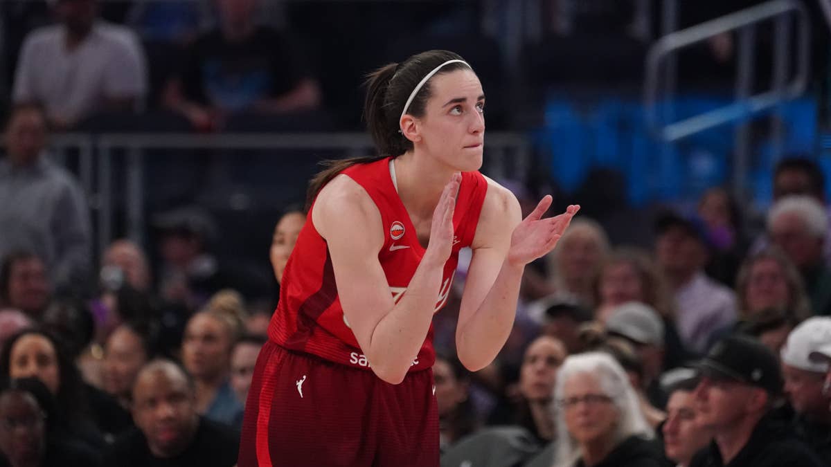 "That Was Filthy Caitlin": WNBA Fans in Disbelief Over Caitlin Clark's Sidestep 3-Pointer