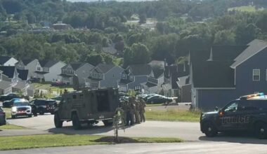 Residents to avoid area due to 'heavy police presence' in Jefferson Hills