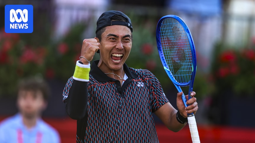 Australia's Rinky Hijikata stuns Jiri Lehecka at the Queen's Club Championships