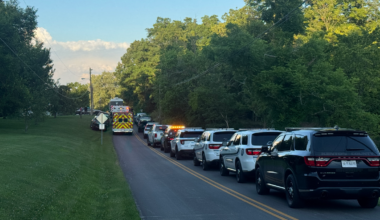 Man arrested after hourslong SWAT standoff in Ryland Heights