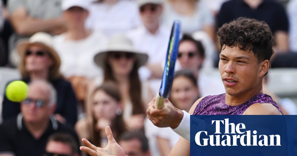 Ben Shelton bests fellow American Taylor Fritz in Stuttgart for first title on grass | Tennis