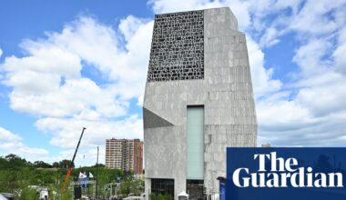 Obama Center opening stirs pride and unease for Chicago’s South Side amid displacement fears | Chicago