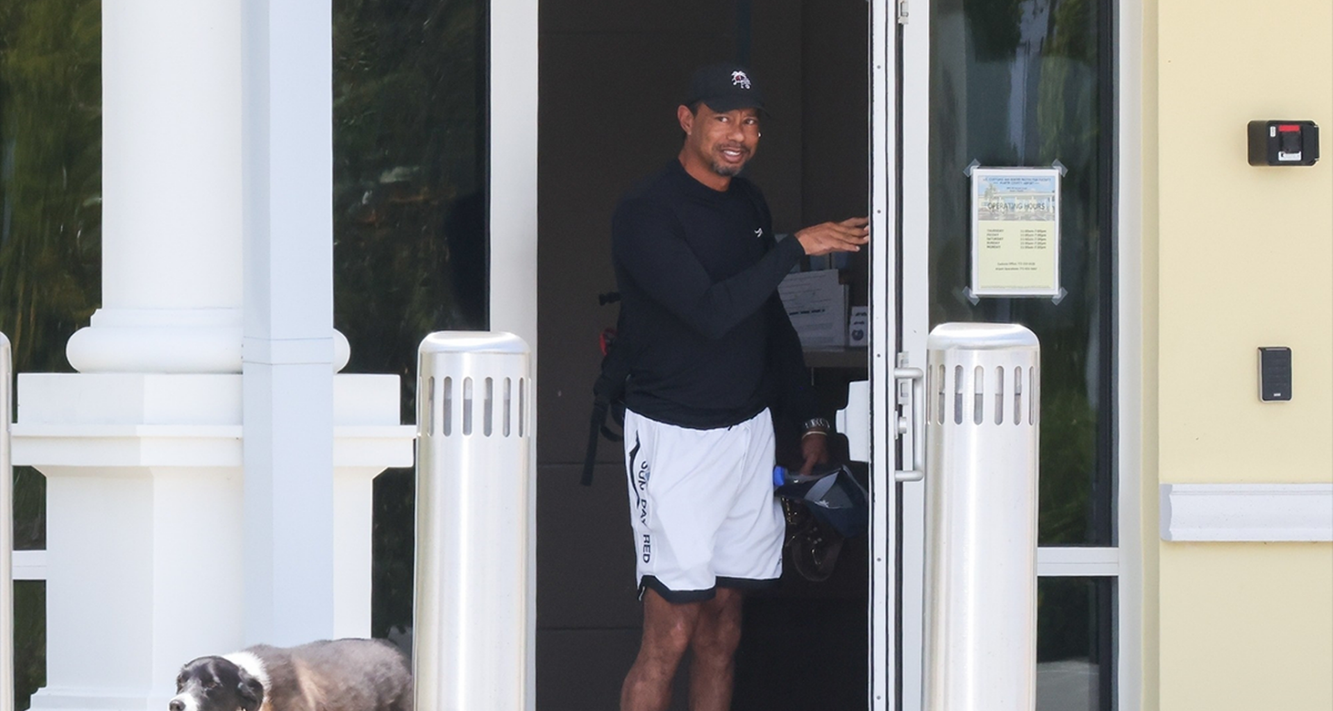 Tiger Woods Looks Fresh, Well-Rested After Leaving Rehab