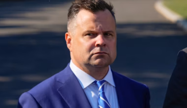 Trump picks mortgage chief Bill Pulte to lead on national intelligence - The Washington Post