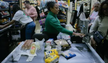 Trump says Venezuela’s economy has people ‘dancing in the streets.’ Not quite. - The Washington Post