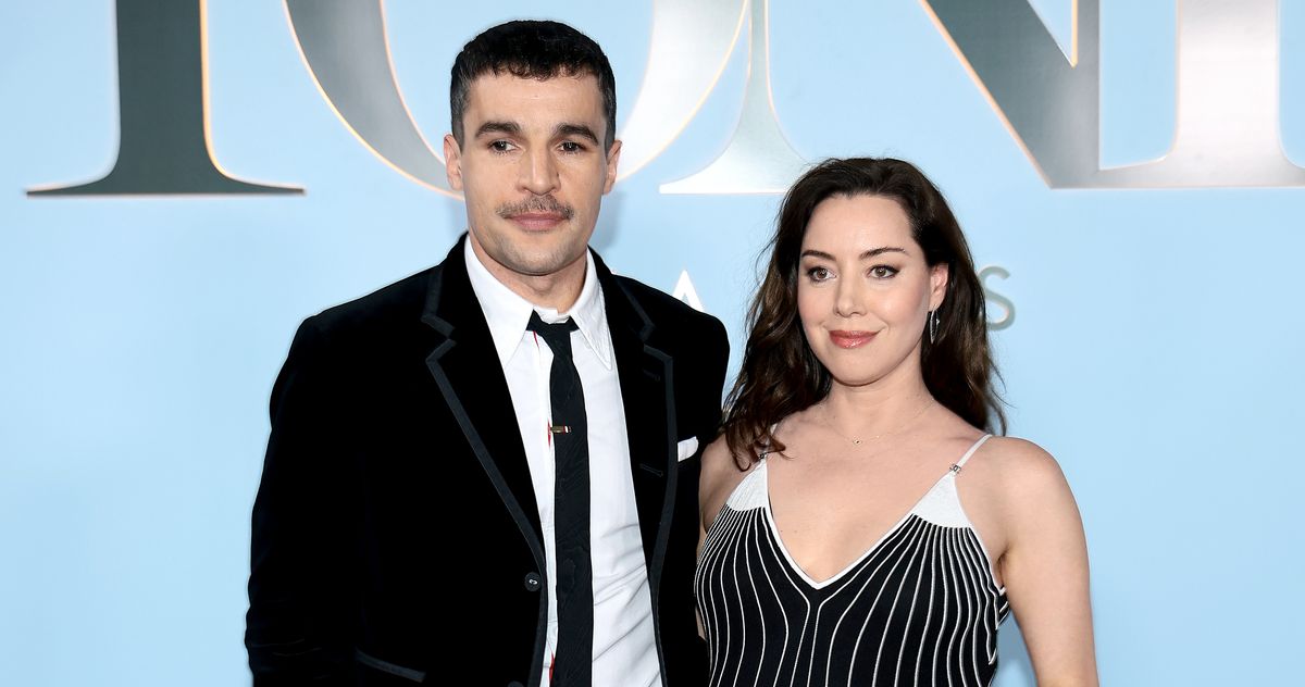 Aubrey Plaza and Christopher Abbott Are Family at the Tonys