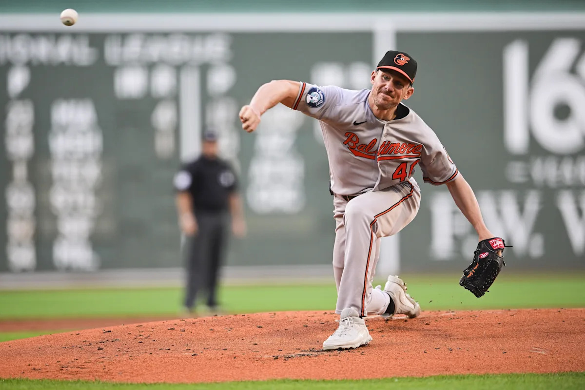 Bassitt exits early, Orioles fall 8-1