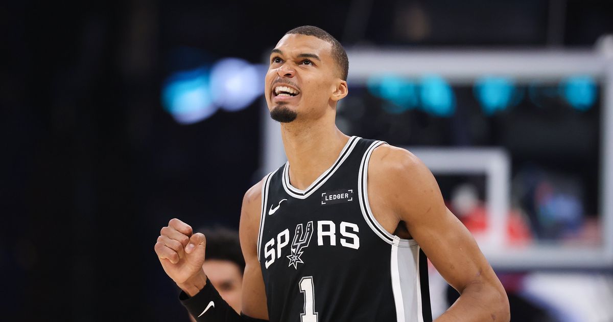 Knicks chase first title since 1973 as Victor Wembanyama, Spurs stand in their way