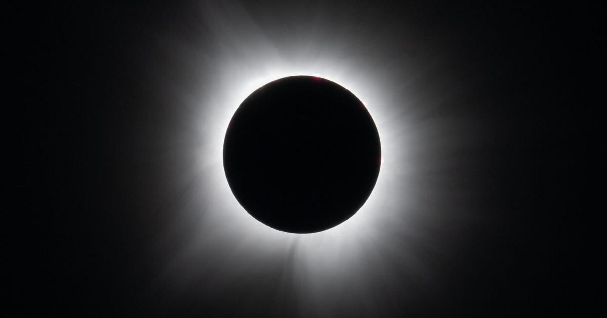 A total solar eclipse will occur this summer. Everything you need to know | National