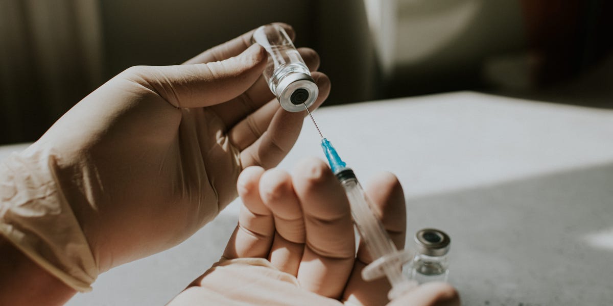 The First-Ever Reverse-Aging Treatment Has Been Injected Into a Human