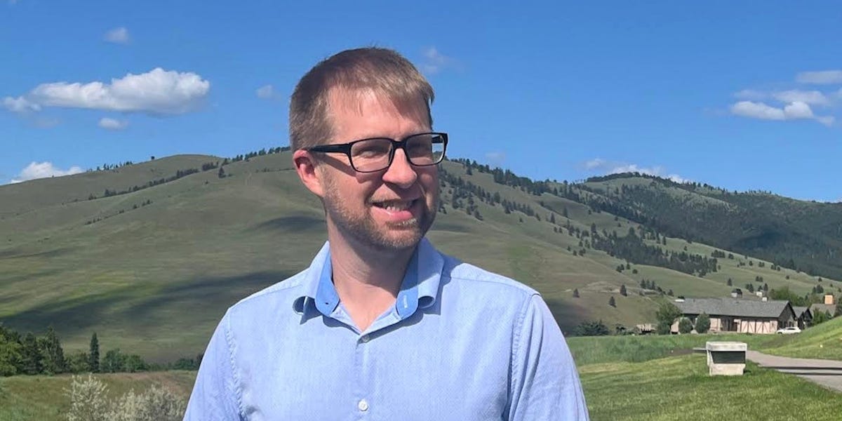 Laid Off by Amazon and Microsoft, Millennial Focused on Future of Tech