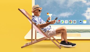 Retired Baby Boomers Spending Lots of Time Online, Using Tech or AI