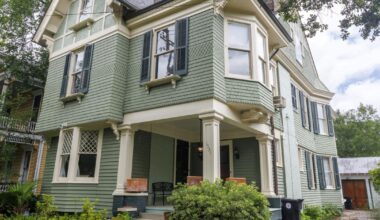 How did Shingle Style homes become popular in New Orleans? | Home/Garden