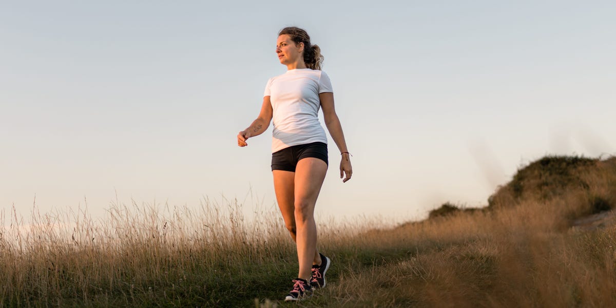 A Top Hormone Expert Recommends 8 Simple, Daily Habits