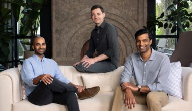 How Outward Intelligence Founders Bootstrapped to Seven-Figure Revenue