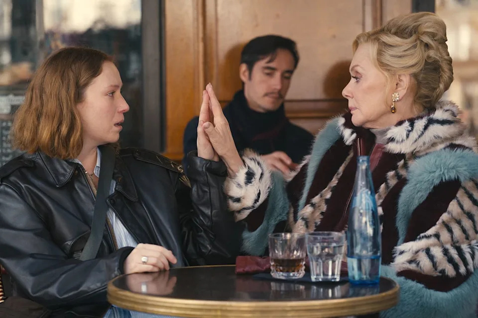 Hannah Einbinder and Jean Smart on 'Hacks'Credit: Courtesy of HBO Max