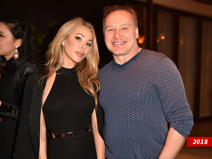 sub leonard hochstein lisa getty