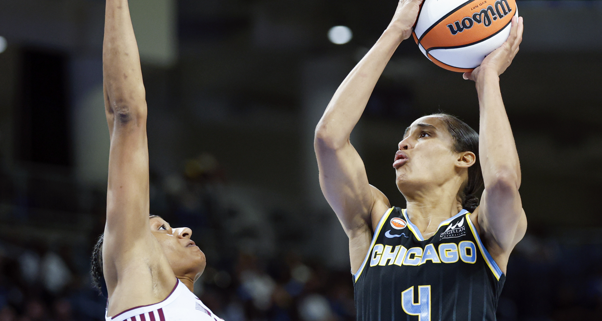 Skylar Diggins of the Chicago Sky WNBA