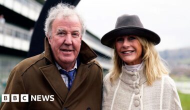 Jeremy Clarkson announces cancer diagnosis in farm documentary series - BBC