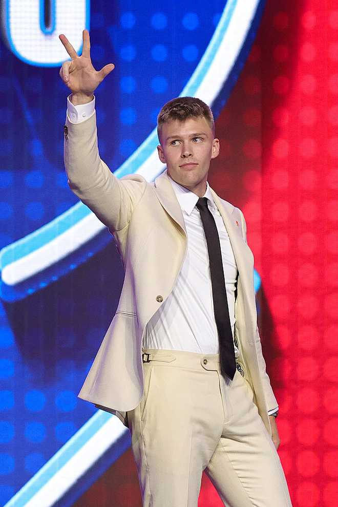 2026 NBA Draft - Round One NEW YORK, NEW YORK - JUNE 23: Bennett Stirtz is introduced prior to Round One of the 2026 NBA Draft at Barclays Center on June 23, 2026 in New York City. (Photo by Arturo Holmes/Getty Images)