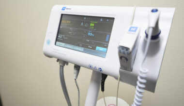 Will Doctors Trade 5 Years In Rural Hawaiʻi For Free Med School?
