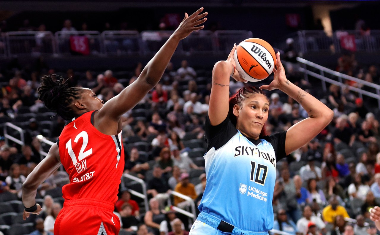 Chicago faces Dallas on 4-game slide