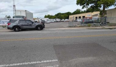 Man killed after being trapped between semi-cab truck, power lift system in Mixon Town: JSO