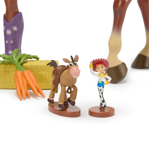 Two new doll sets inspired by Disney and Pixar’s Toy Story 5 have appeared on Disney Store, featuring both returning characters and one of the upcoming film’s new faces.