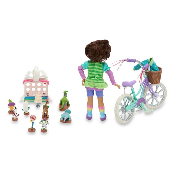 Two new doll sets inspired by Disney and Pixar’s Toy Story 5 have appeared on Disney Store, featuring both returning characters and one of the upcoming film’s new faces.