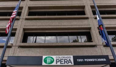 Colorado PERA staff made huge bonuses as retiree pensions shrank