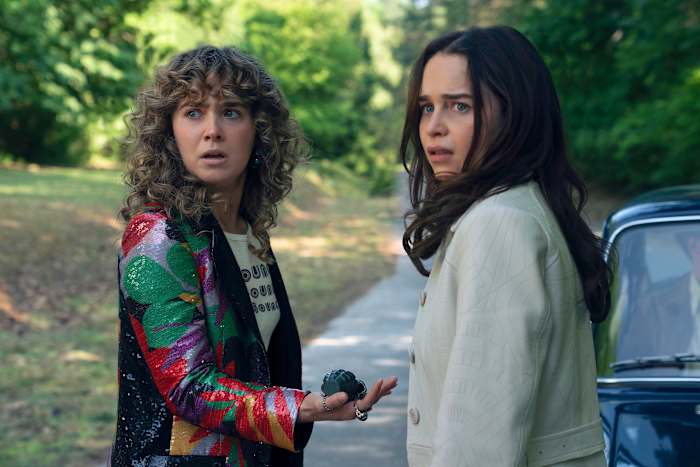 'Ponies' merges comedy with a gritty spy story in TV dramedy