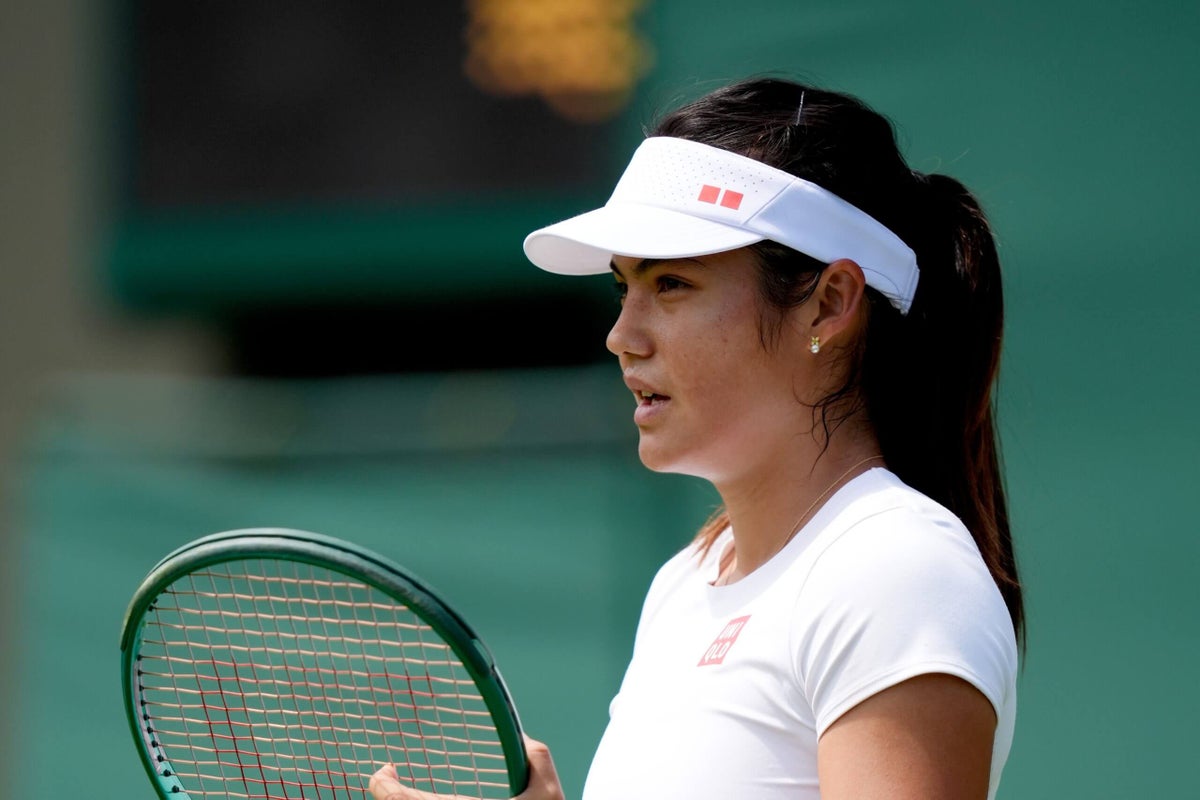 Emma Raducanu withdraws from Wimbledon with right leg injury