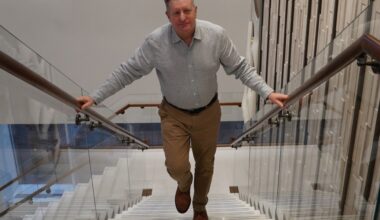 Big Short legend Steve Eisman says everyone is buying the wrong AI stocks