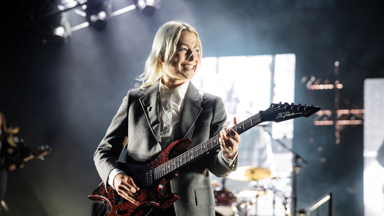 Going Analog at Phoebe Bridgers’ Phones-Free MSG Show