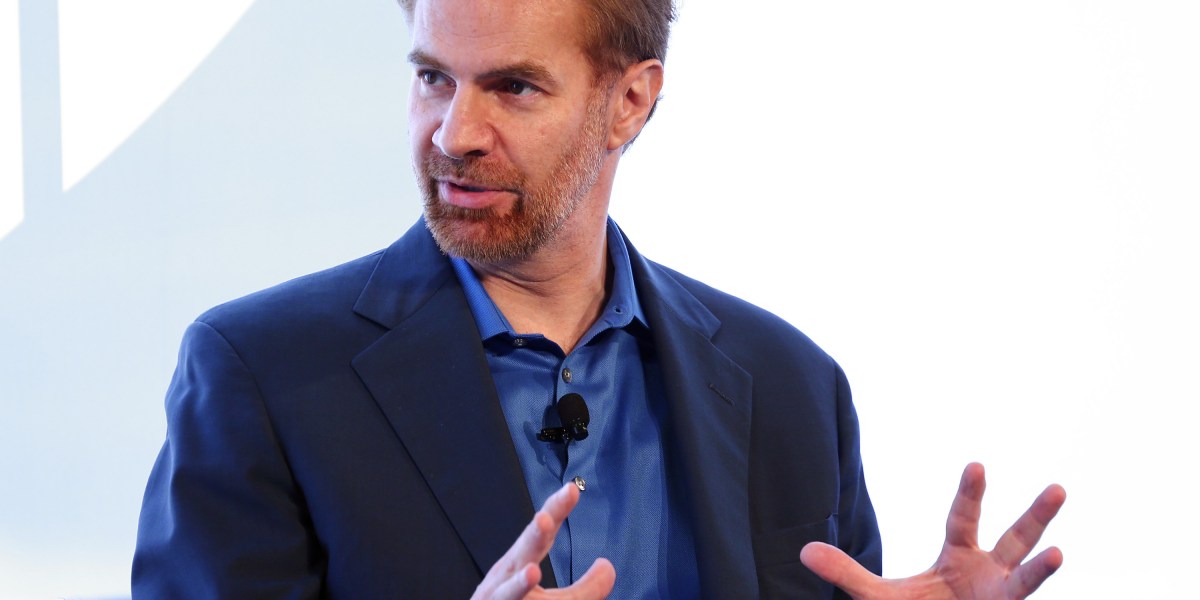 The Stanford economist who called the AI entry-level jobs crisis early has the receipts