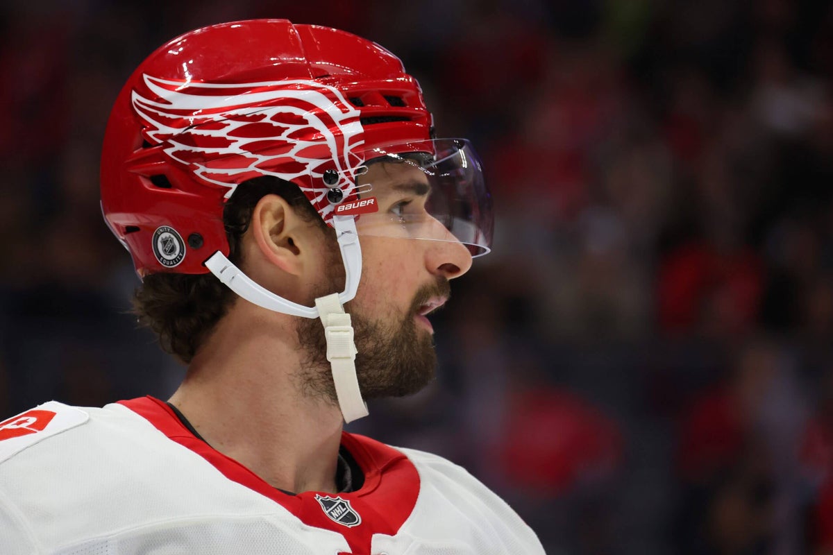 Dylan Larkin’s trade request forces Red Wings to choose new path. Which will they take?