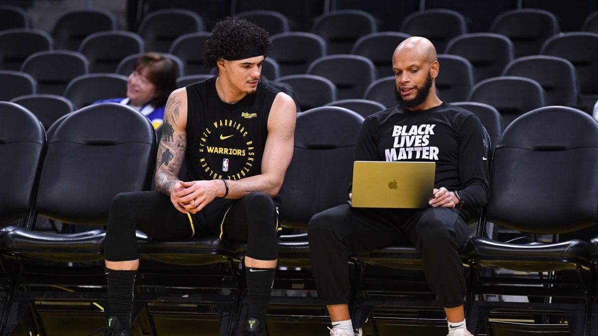 Khalid Robinson takes leap as Warriors’ summer league coach – NBC Sports Bay Area & California