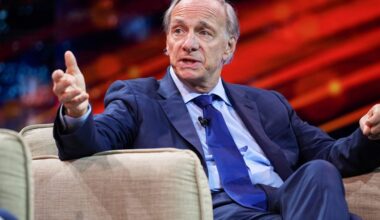 Bridgewatr founder Ray Dalio began investing after golf caddying for Wall Street bankers