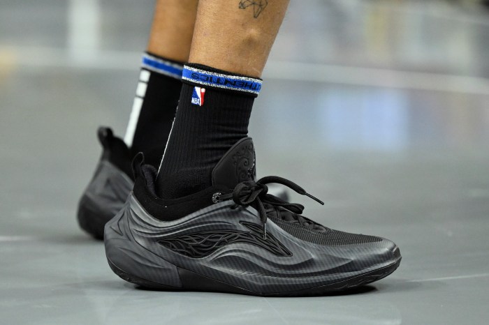 The Li Ning Jimmy Butler 4 "Black Knight" sneakers of Golden State Warriors guard Stephen Curry