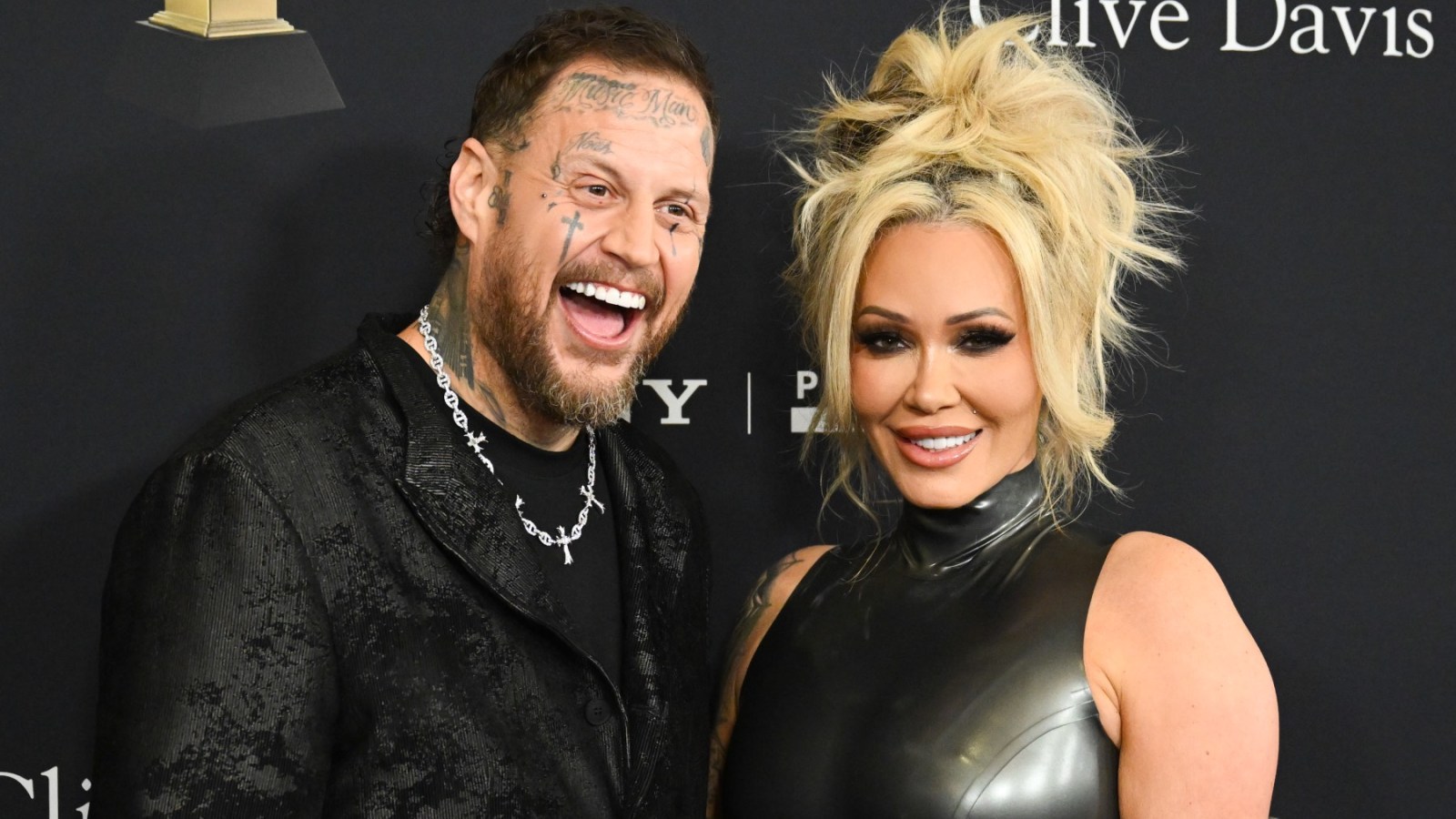 Jelly Roll Files for Divorce From Bunnie Xo